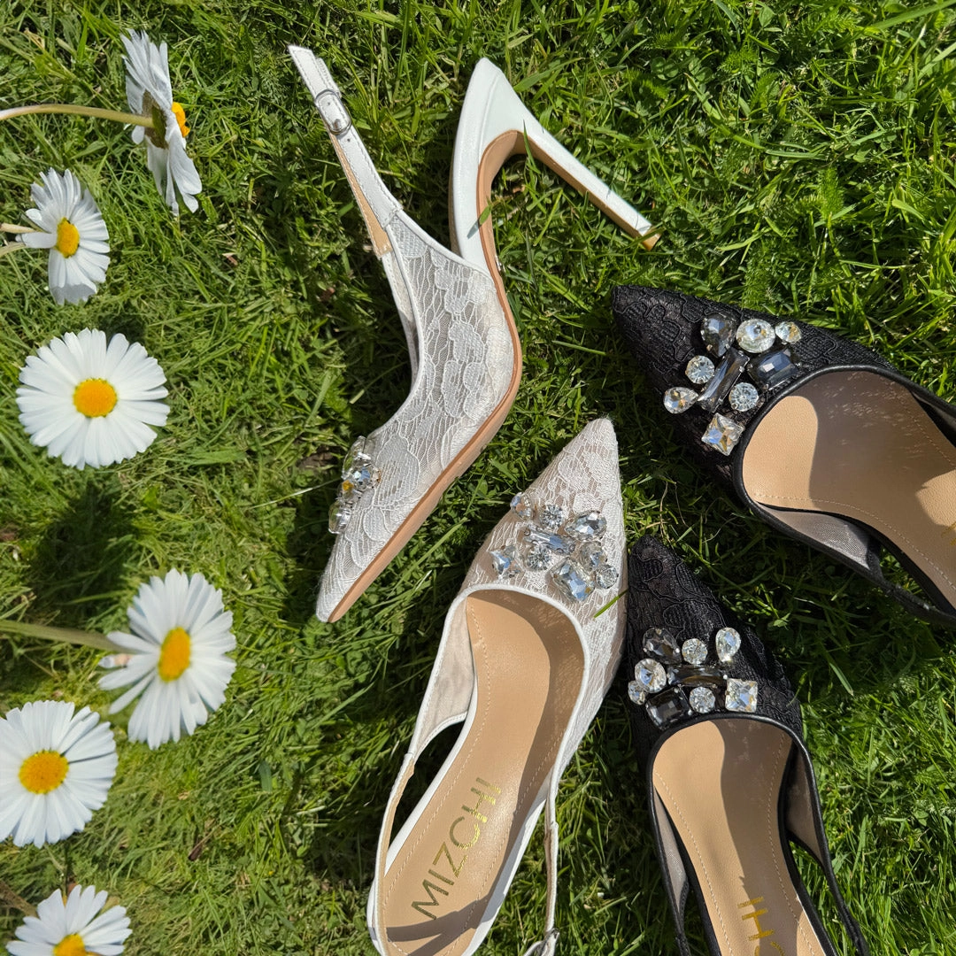 *DIAMOND- ivory lace slingback