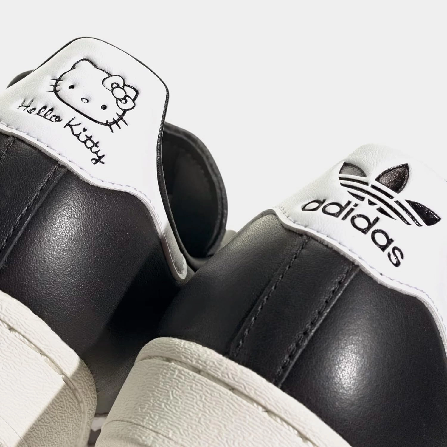 adidas Hello Kitty Superstar Ribbon Youth Sneakers