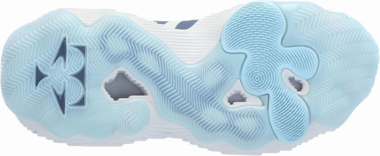 adidas Originals Unisex-Child Trae Young 3 Sneaker