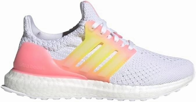 adidas Unisex-Child Ultraboost 5.0 DNA (Big Kid) Running Shoe