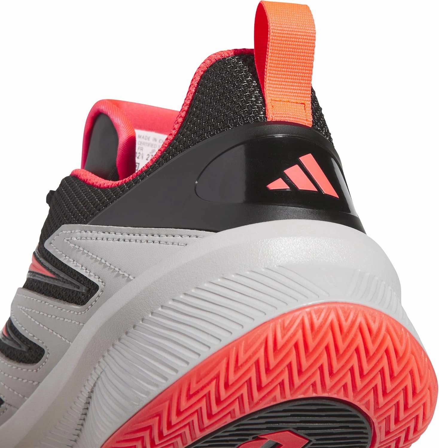 adidas Unisex Women's Certified 3 Basketball Shoes