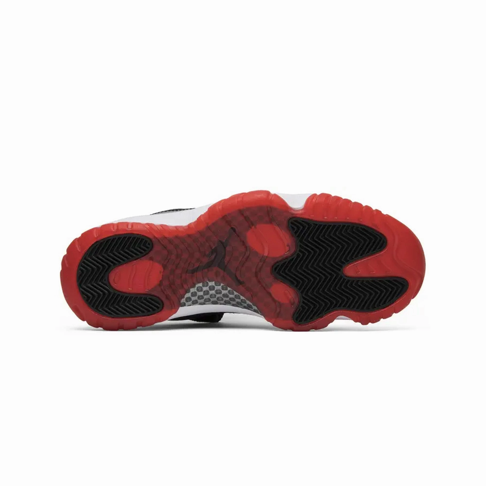 Air Jordan 11 Retro Low 'Bred' (2015)