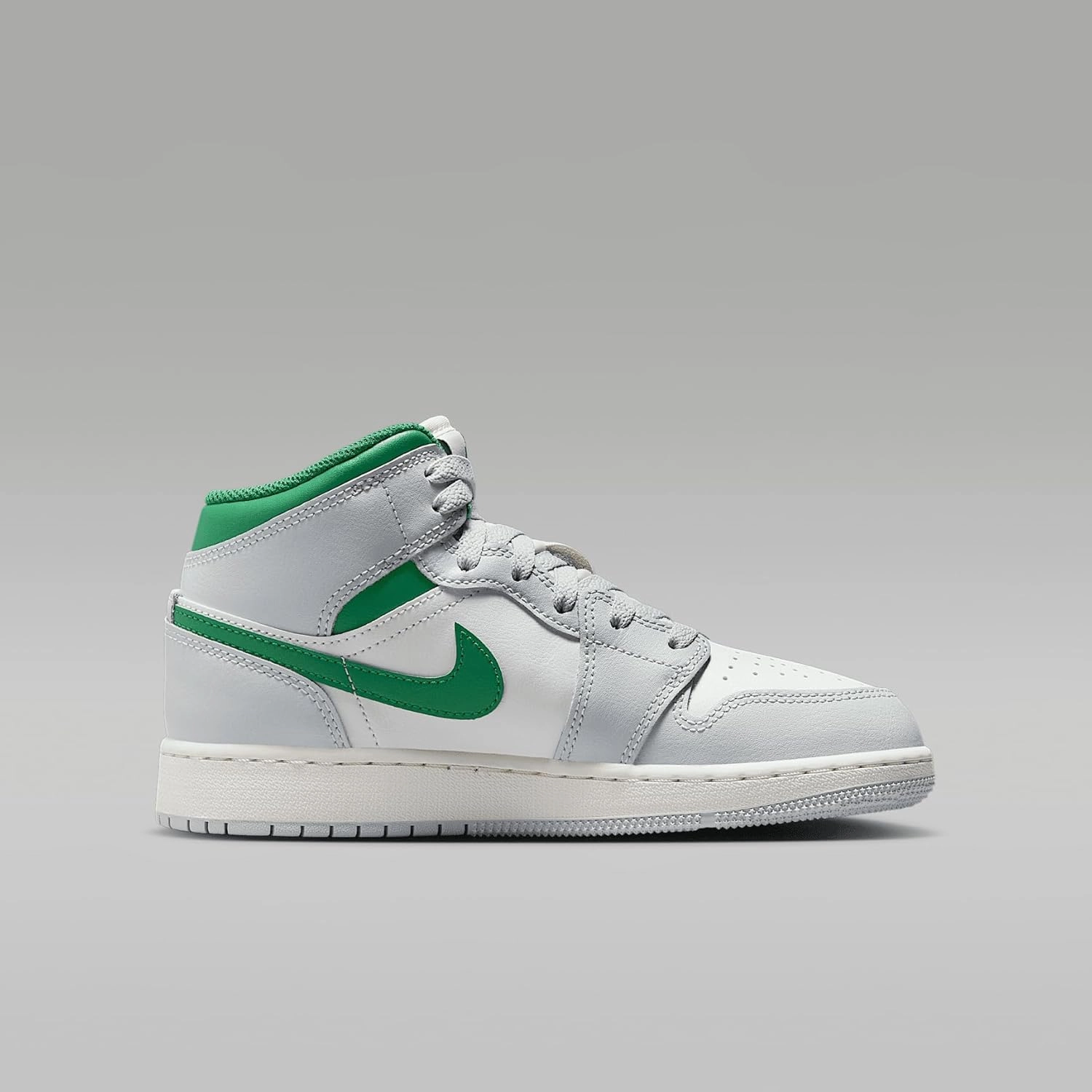 Air Jordan 1 Mid Big Kids' Shoes (DQ8423-142, Summit White/Pure Platinum/Sail/Pine Green)