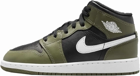 Air Jordan 1 Mid Big Kids' Shoes