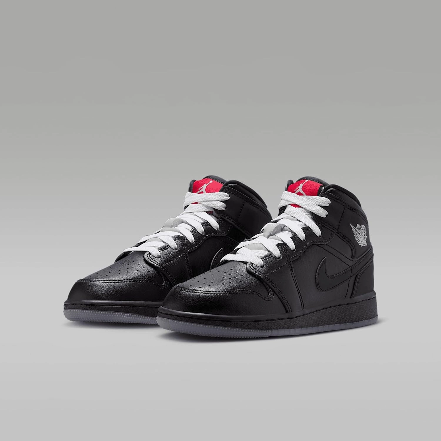 Air Jordan 1 Mid SE Big Kids' Shoes (HV5180-010, Black/White/Wolf Grey/Black)