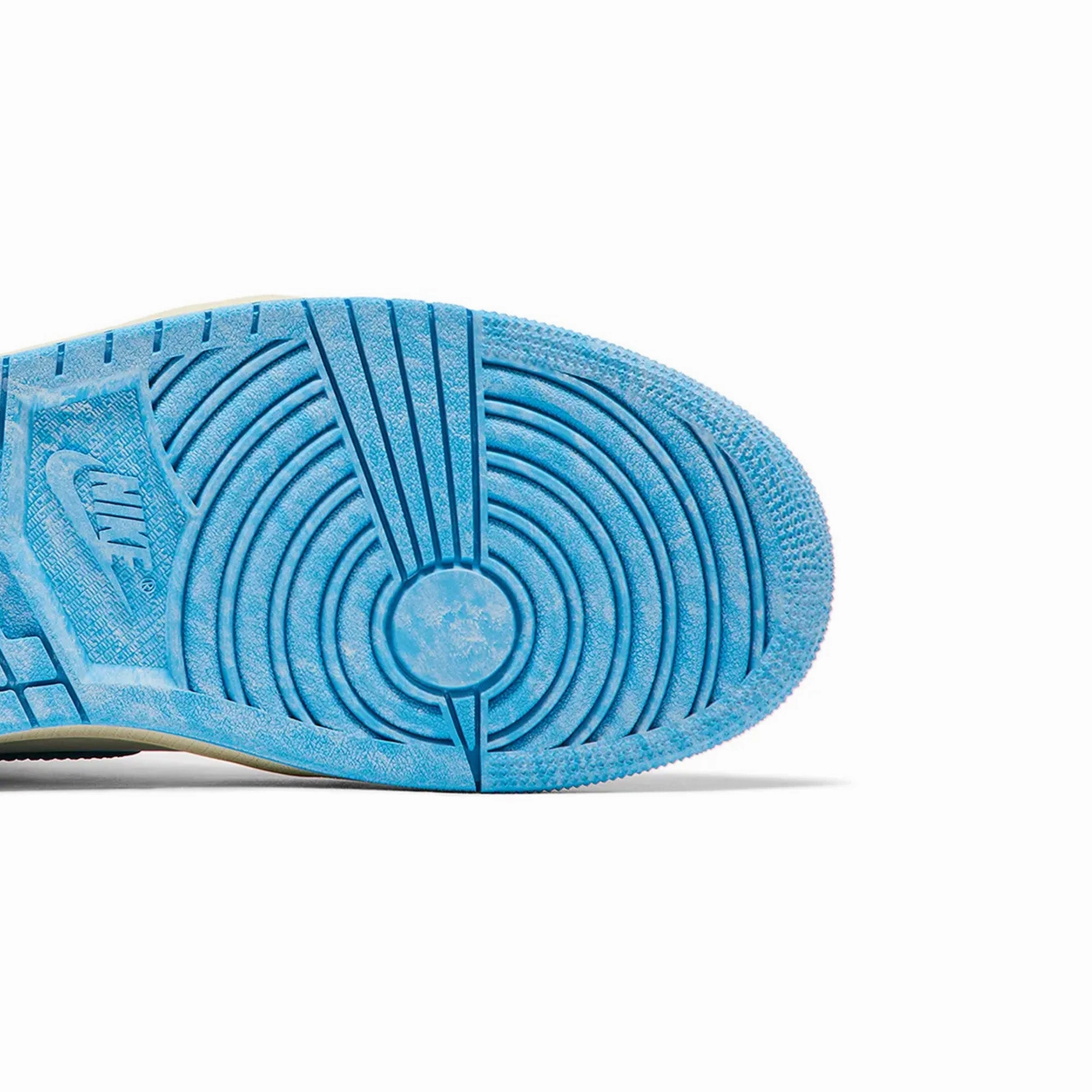 Air Jordan 1 Retro High OG 'UNC Reimagined' (2025)