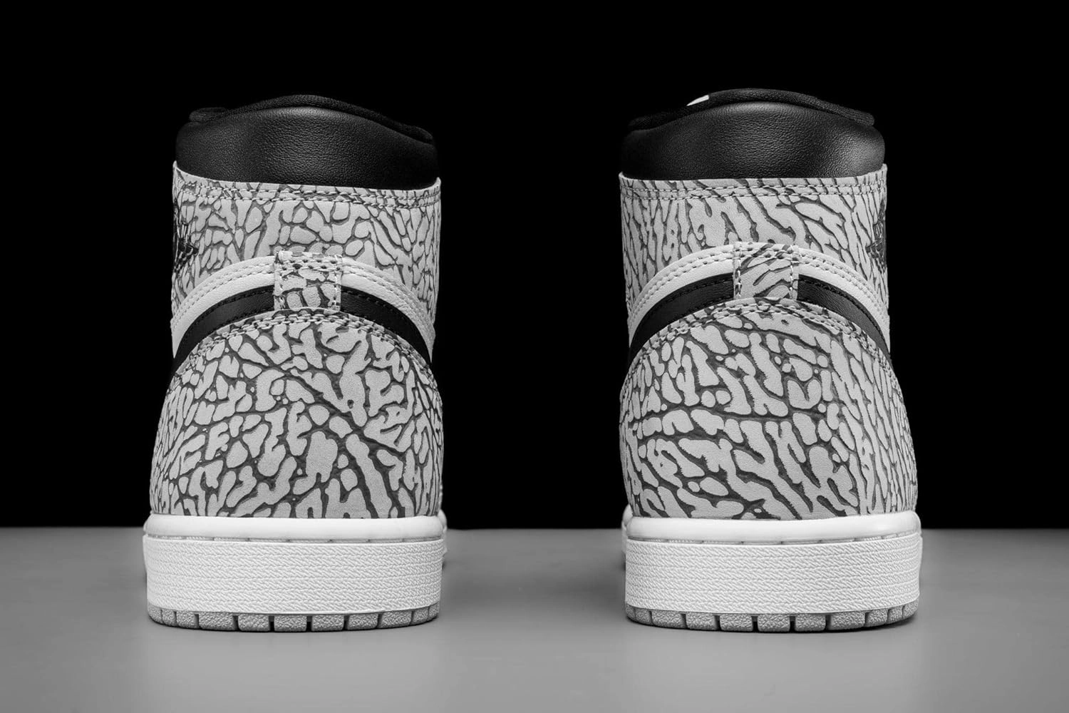 Air Jordan 1 Retro High OG True Blue Style Code: DZ5485-410