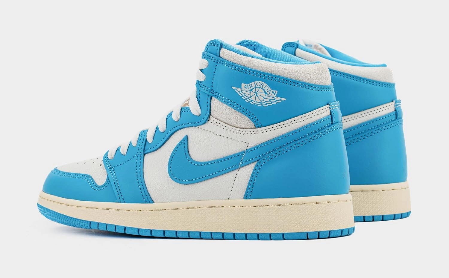 Air Jordan 1 Retro High OG UNC Reimagined Grade School Lifestyle Shoes (Dark Powder Blue/Dark Blue/Sail)