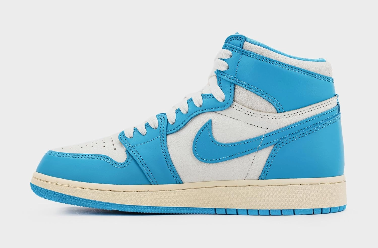 Air Jordan 1 Retro High OG UNC Reimagined Grade School Lifestyle Shoes (Dark Powder Blue/Dark Blue/Sail)