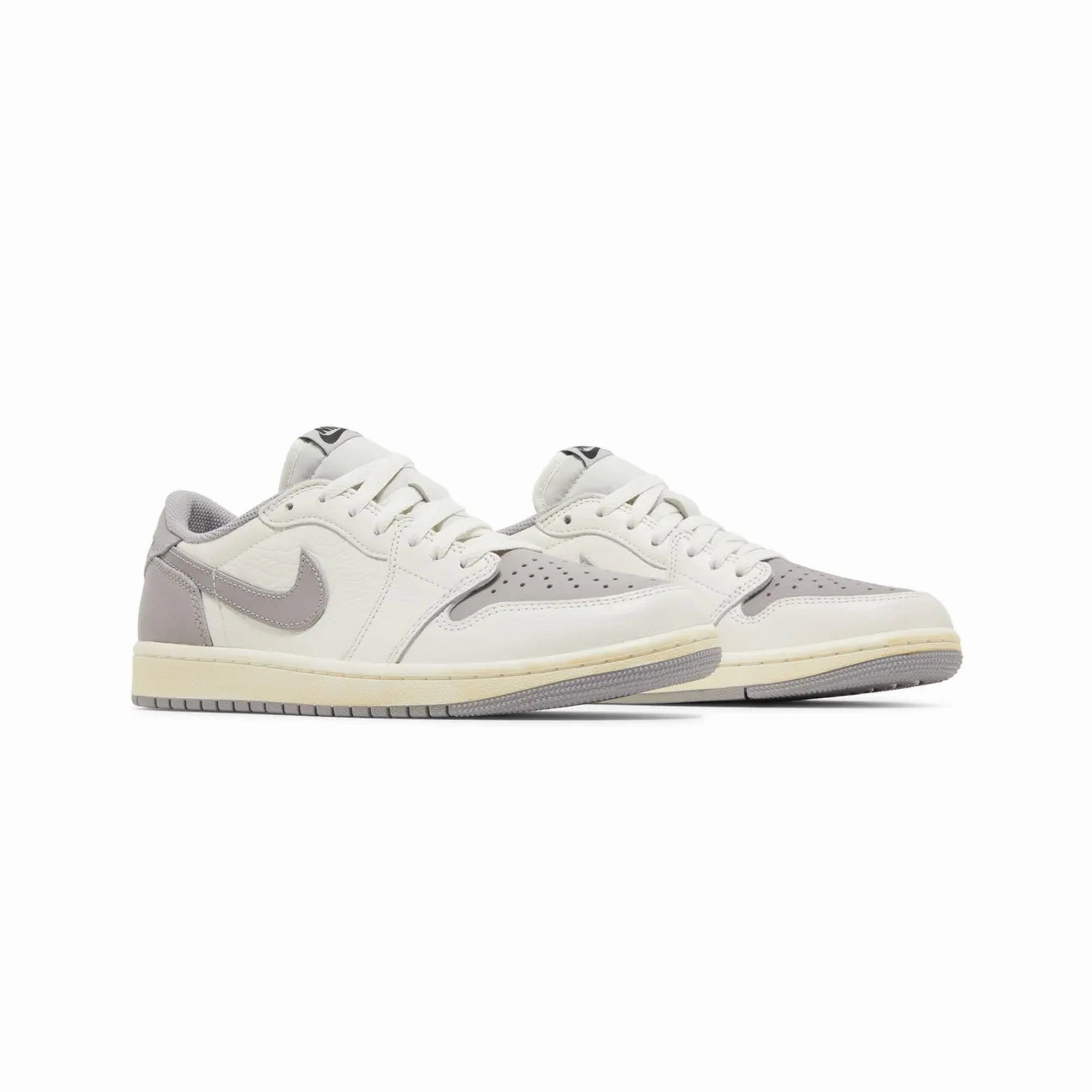 Air Jordan 1 Retro Low OG 'Atmosphere Grey' (2023)