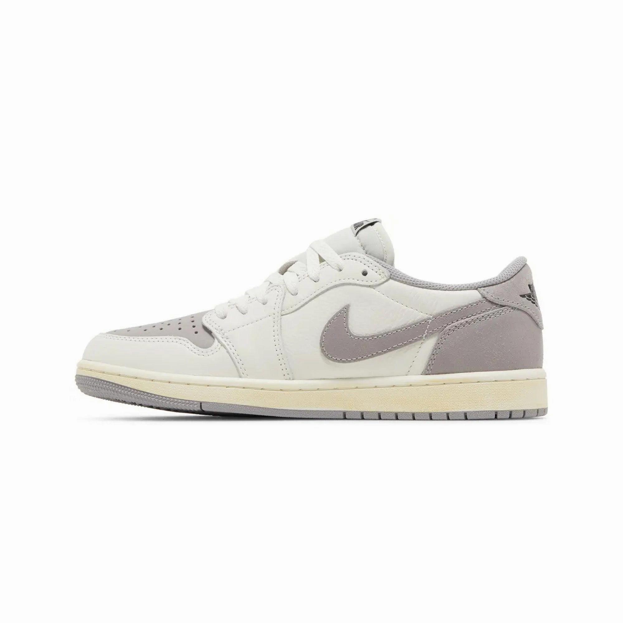 Air Jordan 1 Retro Low OG 'Atmosphere Grey' (2023)