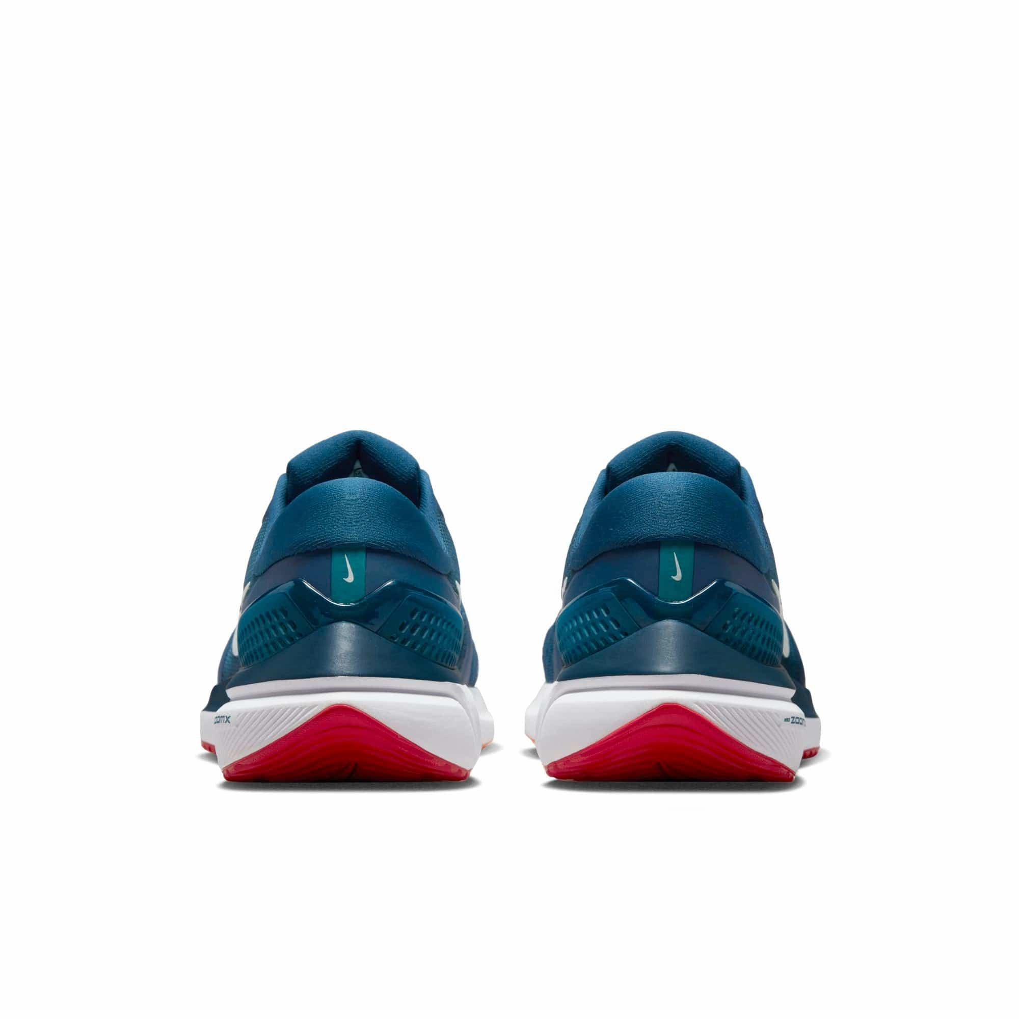 Air Zoom Vomero 16