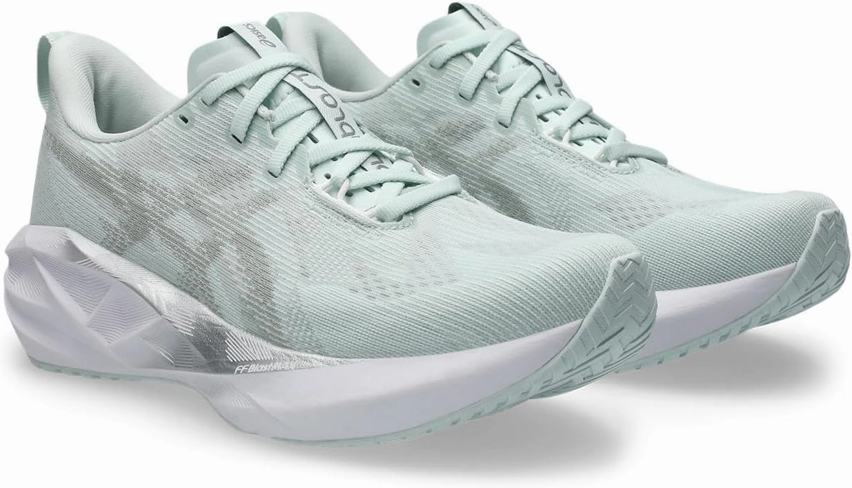 Asics Women's NOVABLAST 5 Running Shoes