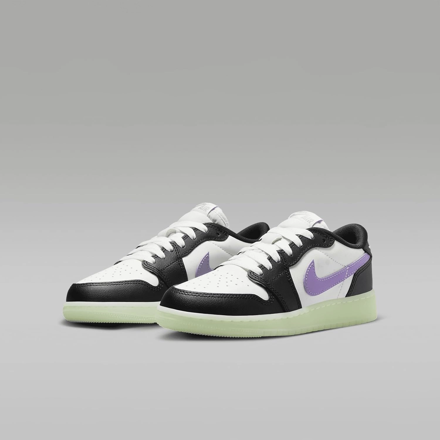 Big Kid's Air Jordan 1 Low