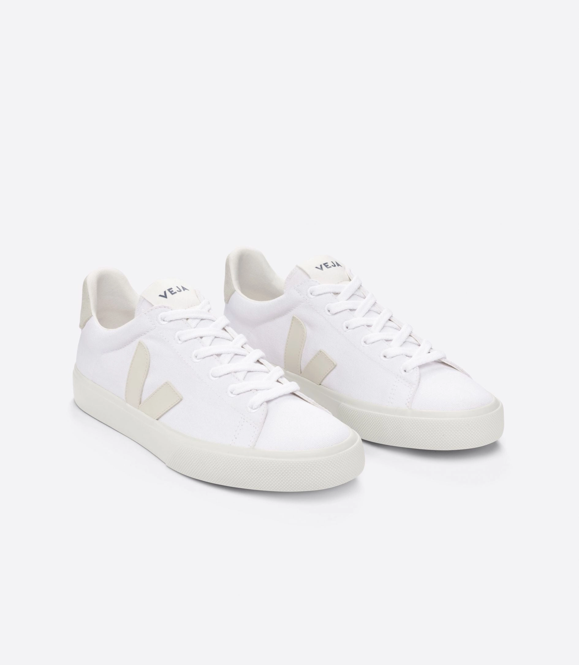 Campo Canvas in White Pierre from Veja