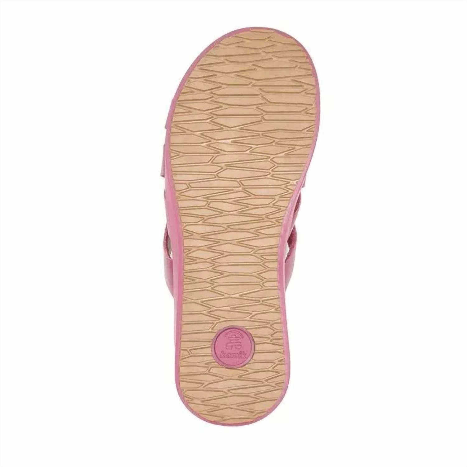 Cara Cross Sandal In Red