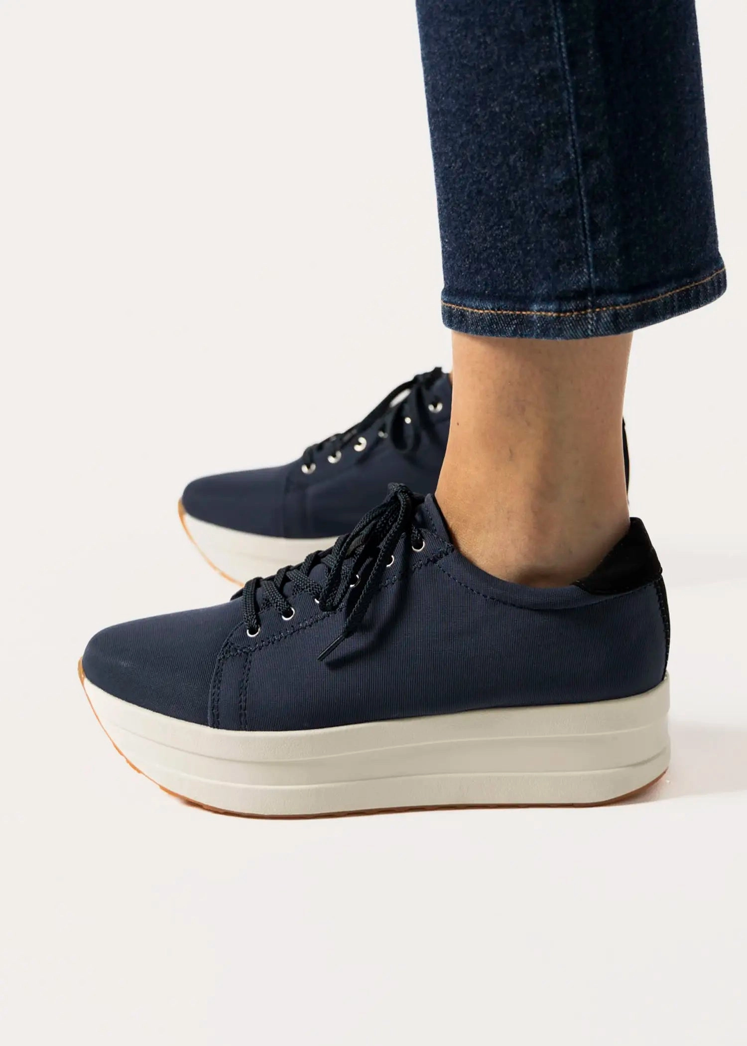 Casey Platform Sneaker