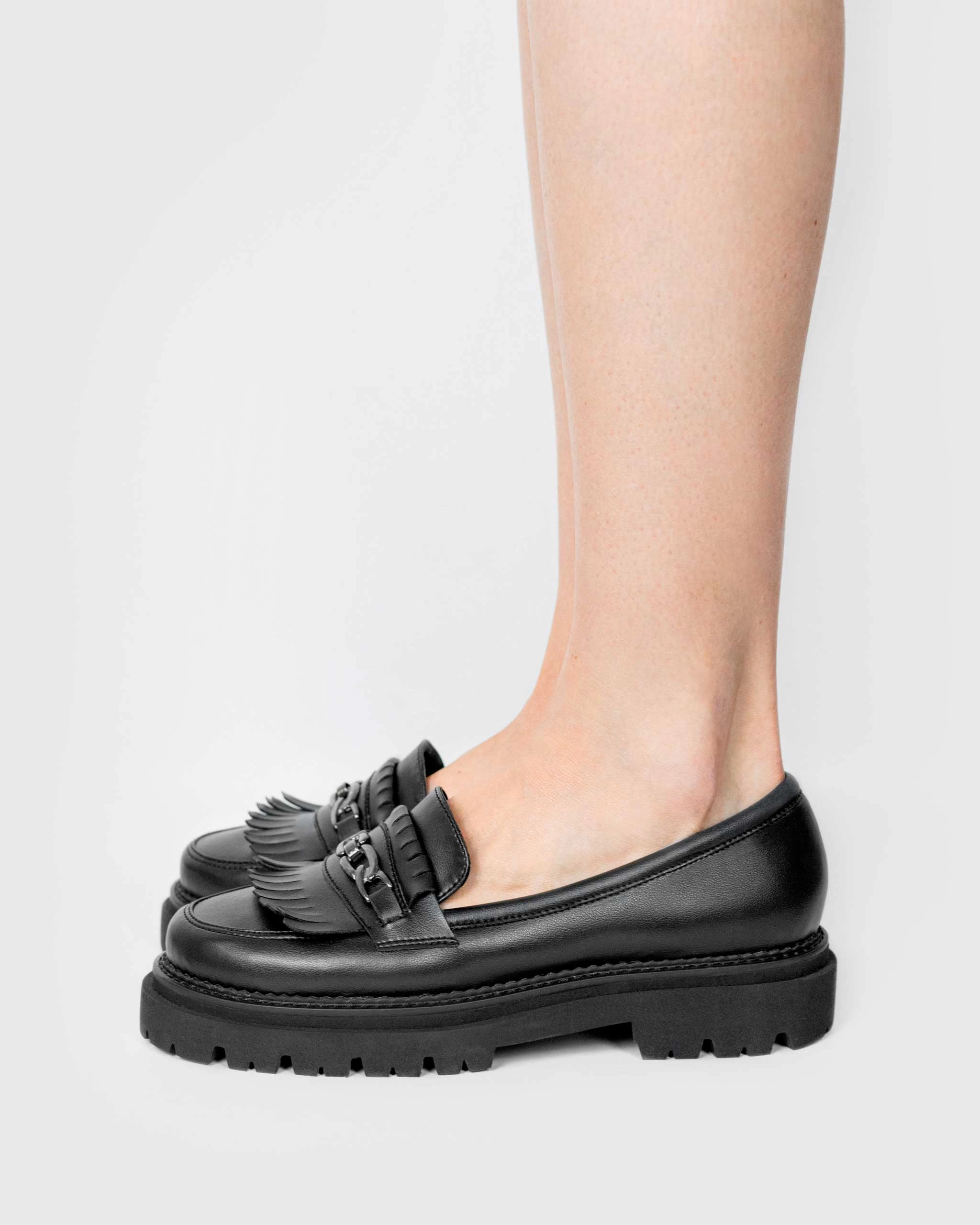 Chunky Grape Leather Vegan Loafers | Black