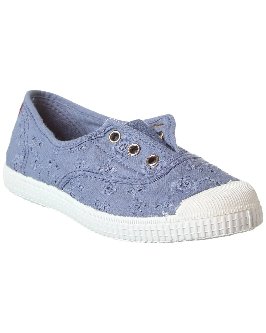 Cienta Ingles Bordado Tintado Canvas Sneaker