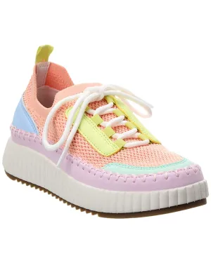 Dolce Vita Feenyx Sneaker