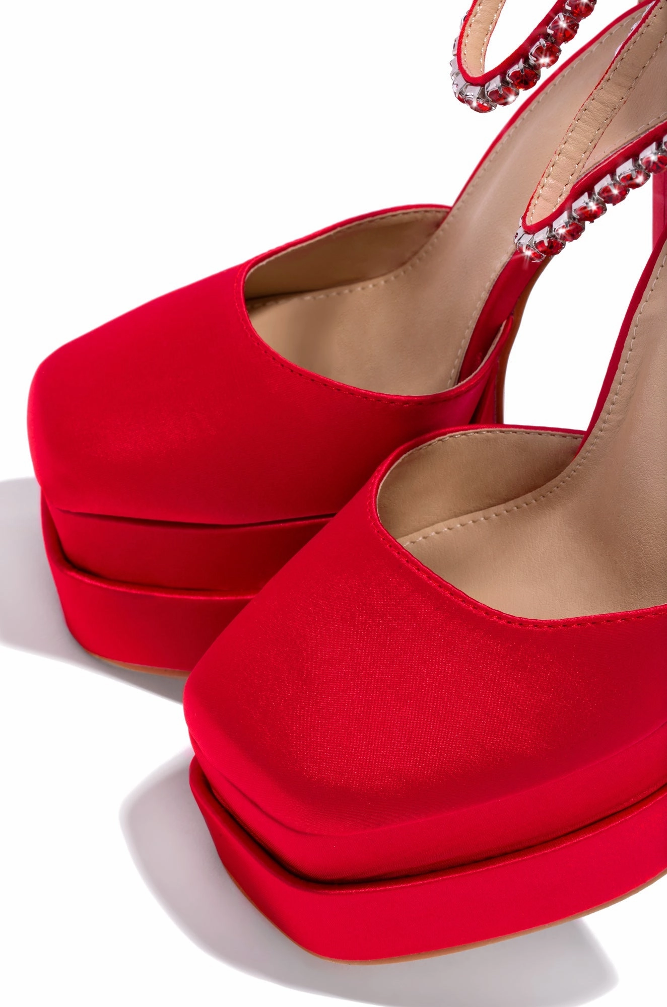 Elana Heel-Red