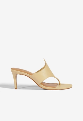 Elena Sandal