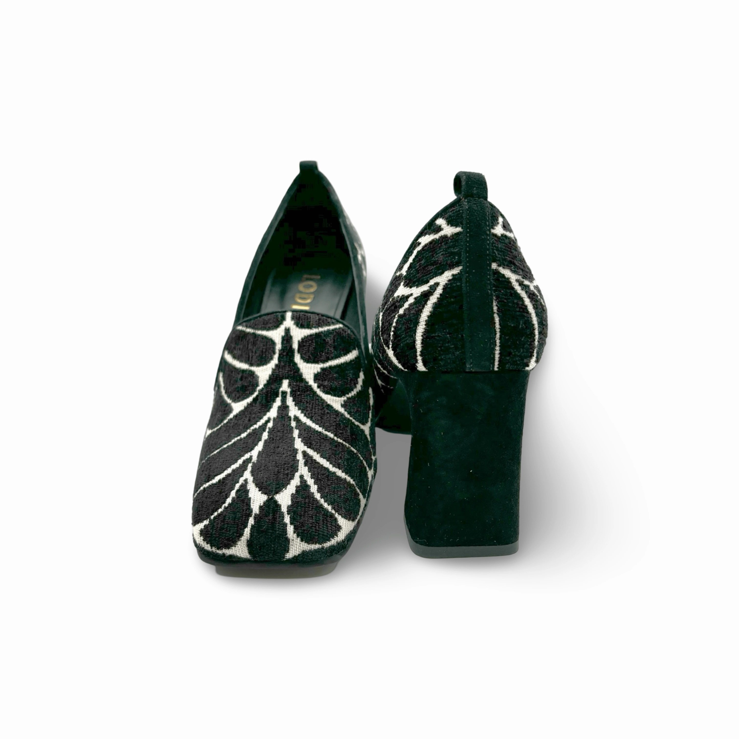 Eluma Black & White Pump