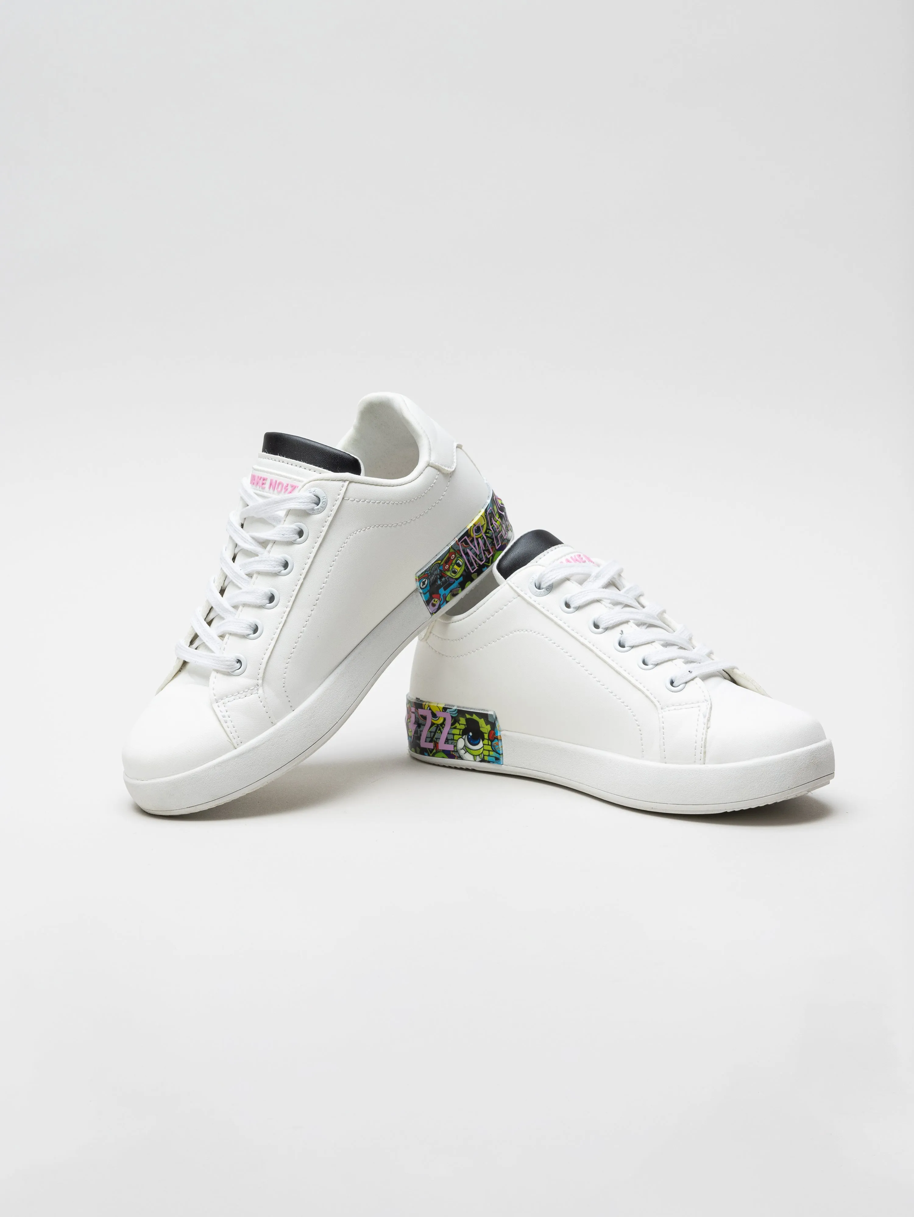 Girls Low Top Sneaker