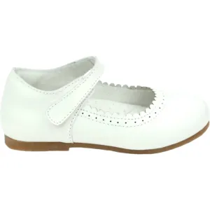 Girl's Lucille Scalloped Flat Shoes In White