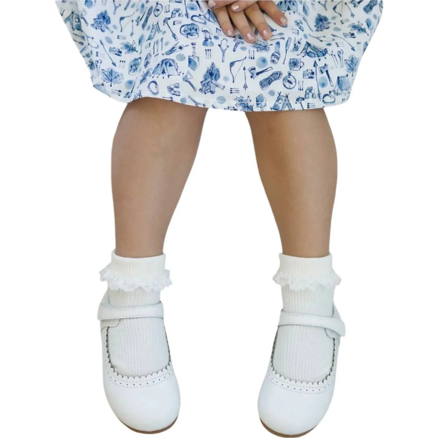 Girl's Lucille Scalloped Flat Shoes In White
