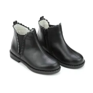 Girl's Nicola Scalloped Chelsea Boot In Black