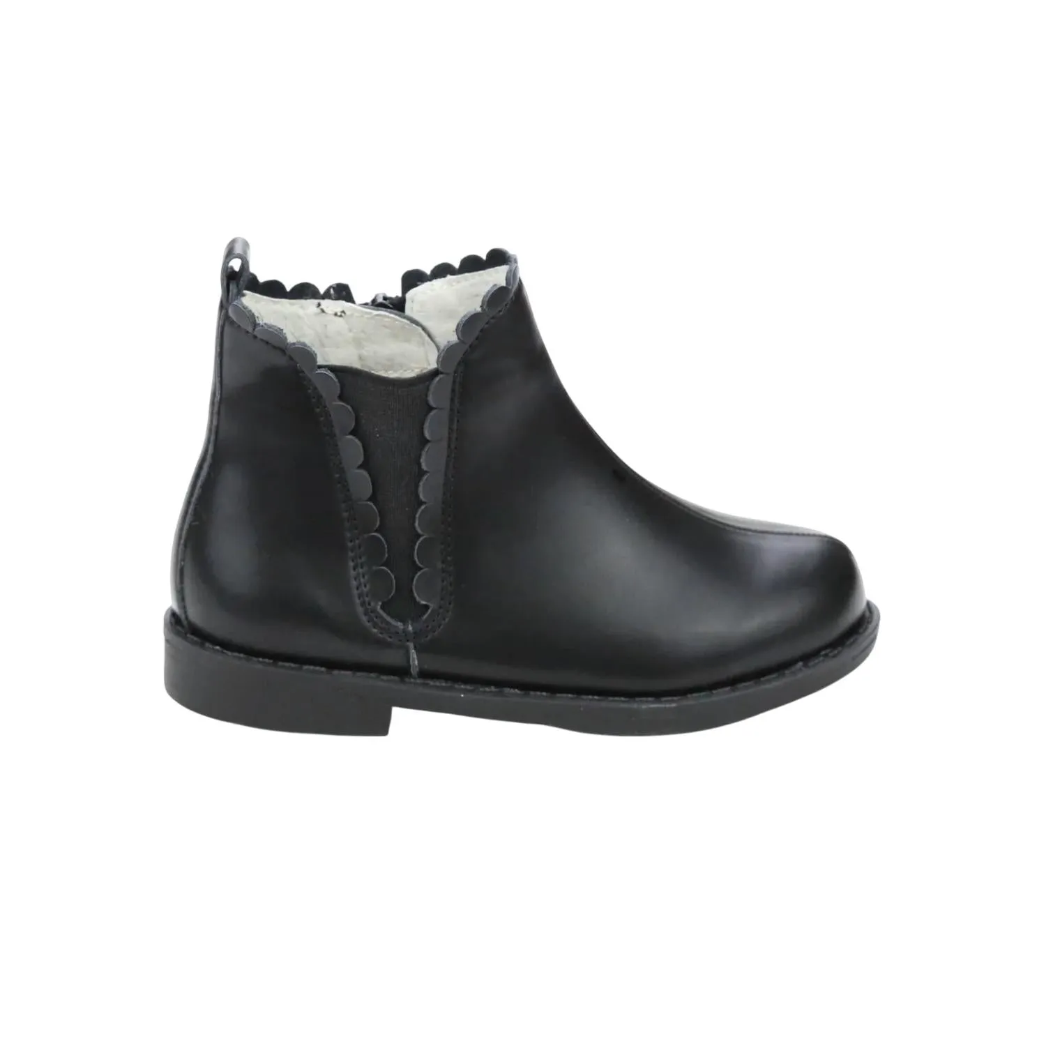 Girl's Nicola Scalloped Chelsea Boot In Black