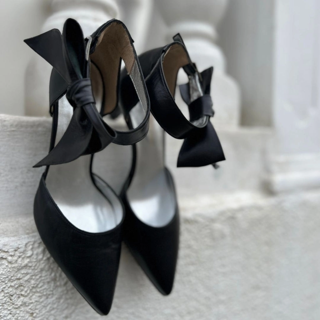 GOING OUT Leather - BLACK