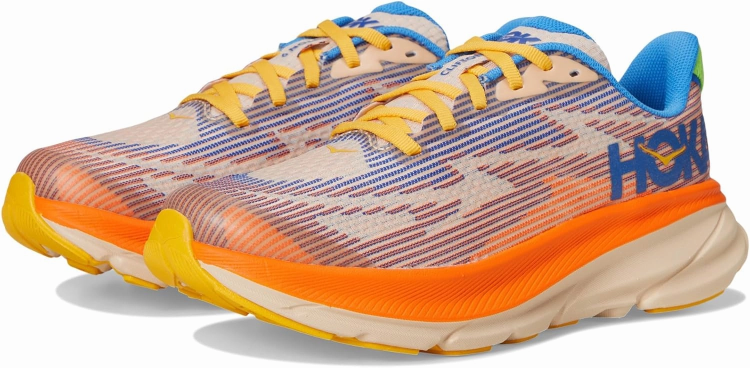 HOKA Unisex-Child Clifton 9 (Big Kid) Sneaker