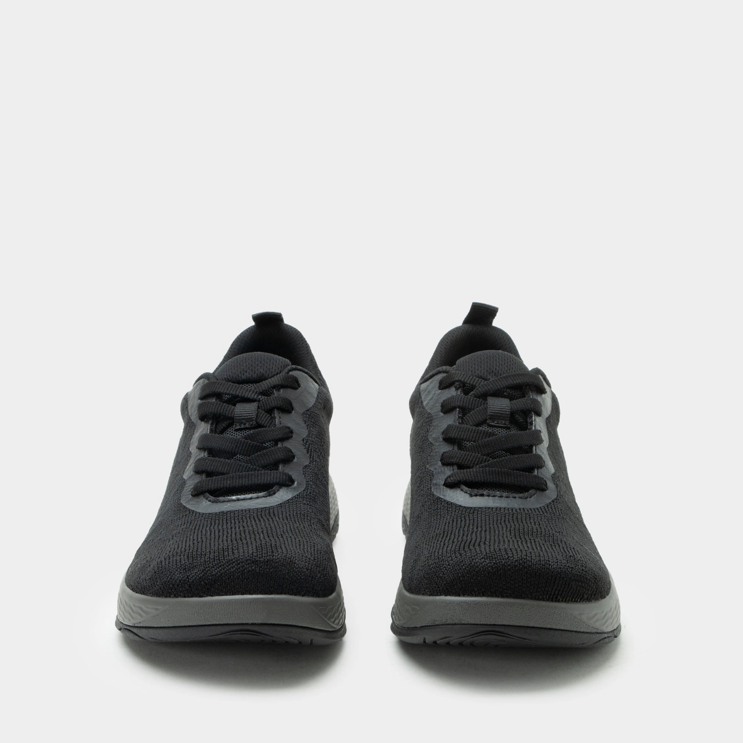 In8 All Black Shoe
