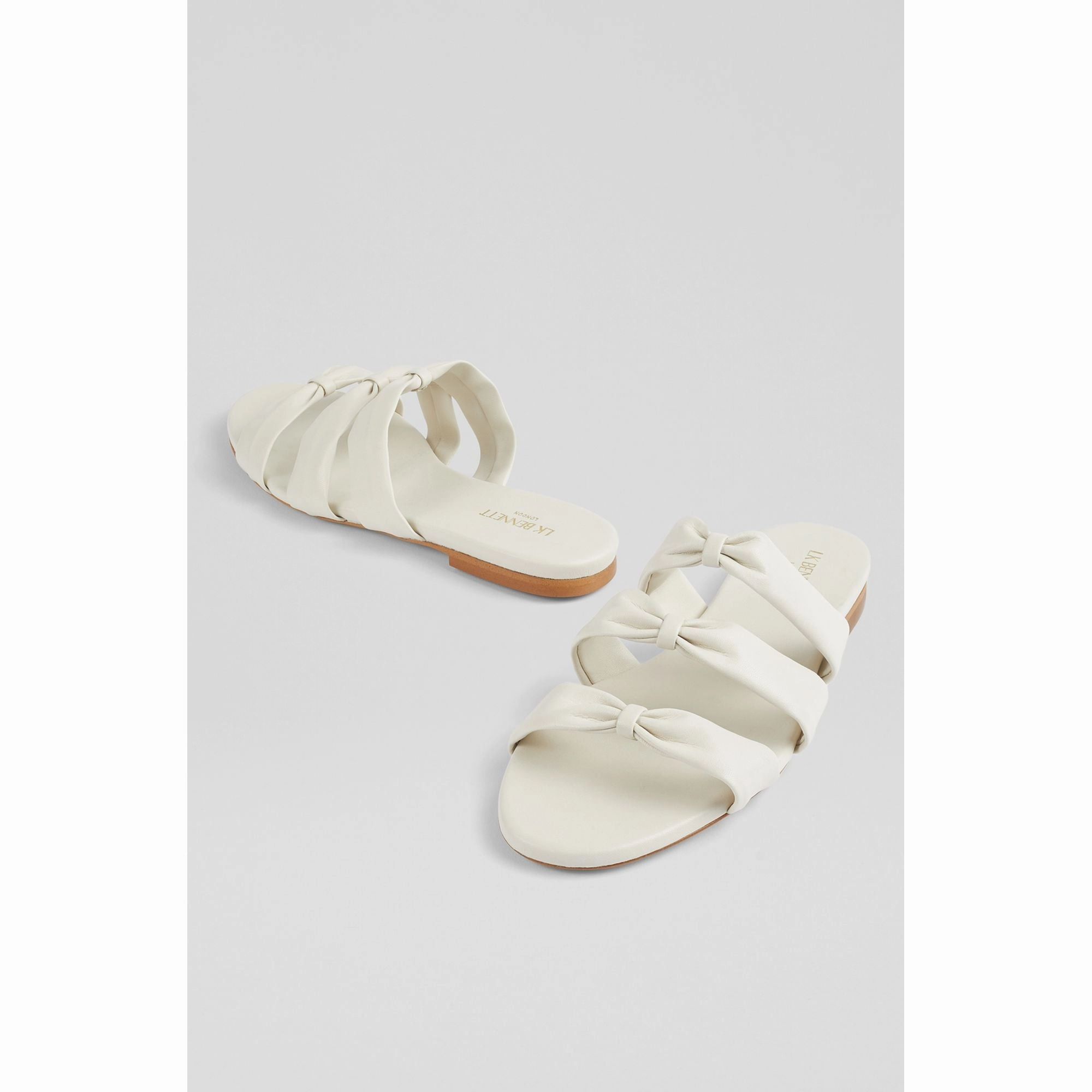 Jayla Flat Sandals
