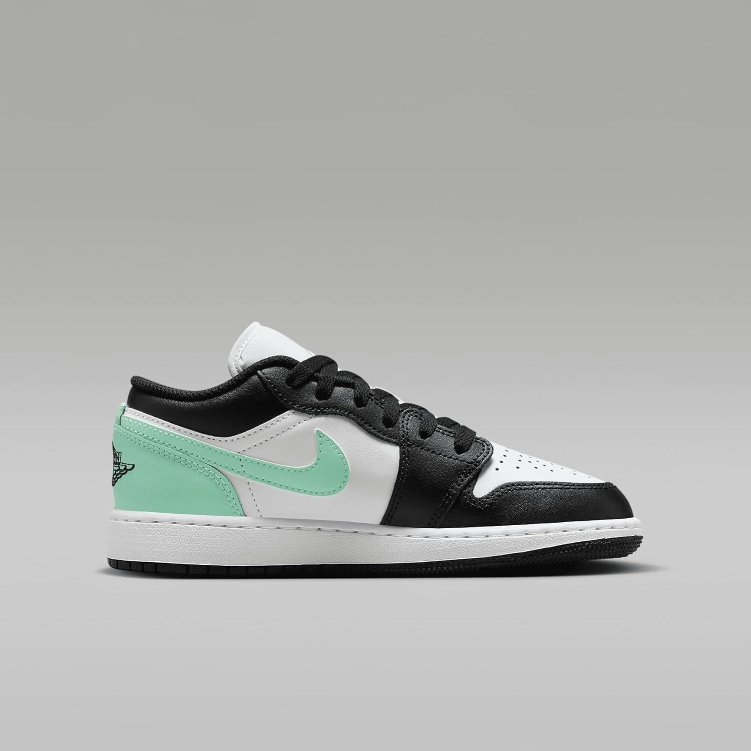 Jordan 1 Low Big Kid's (GS)