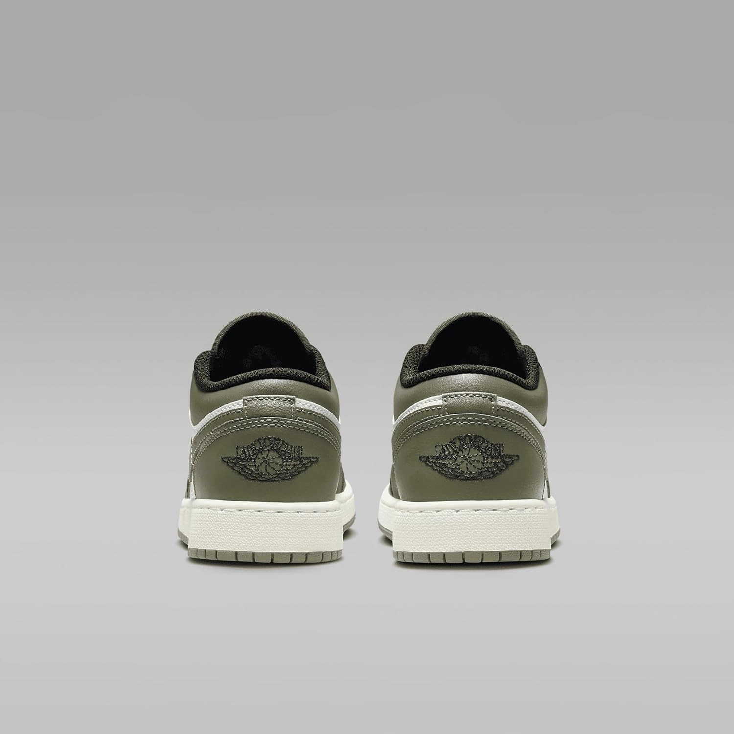 Jordan 1 Low Big Kid's (GS)