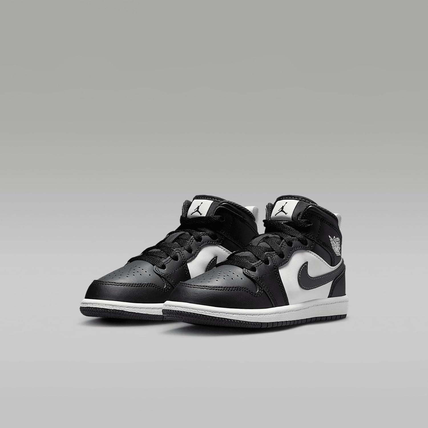 Jordan 1 Mid Little Kids' Shoes
