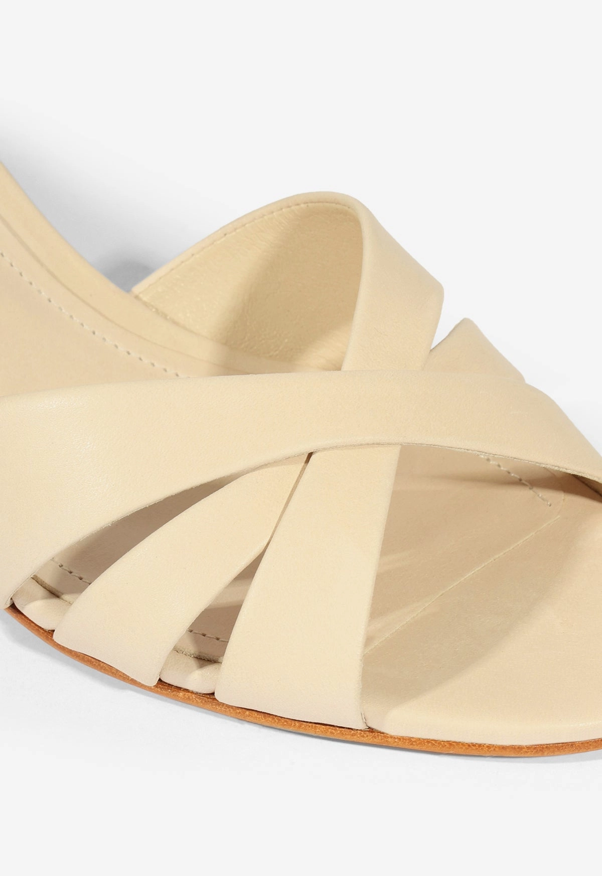 Keefa Straw Mule Sandal