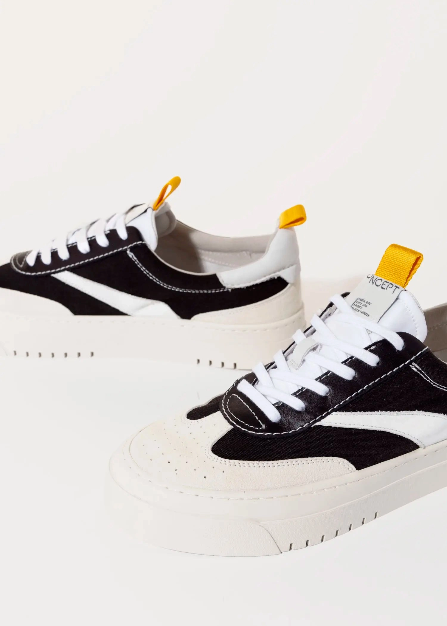 Lagos Sneaker