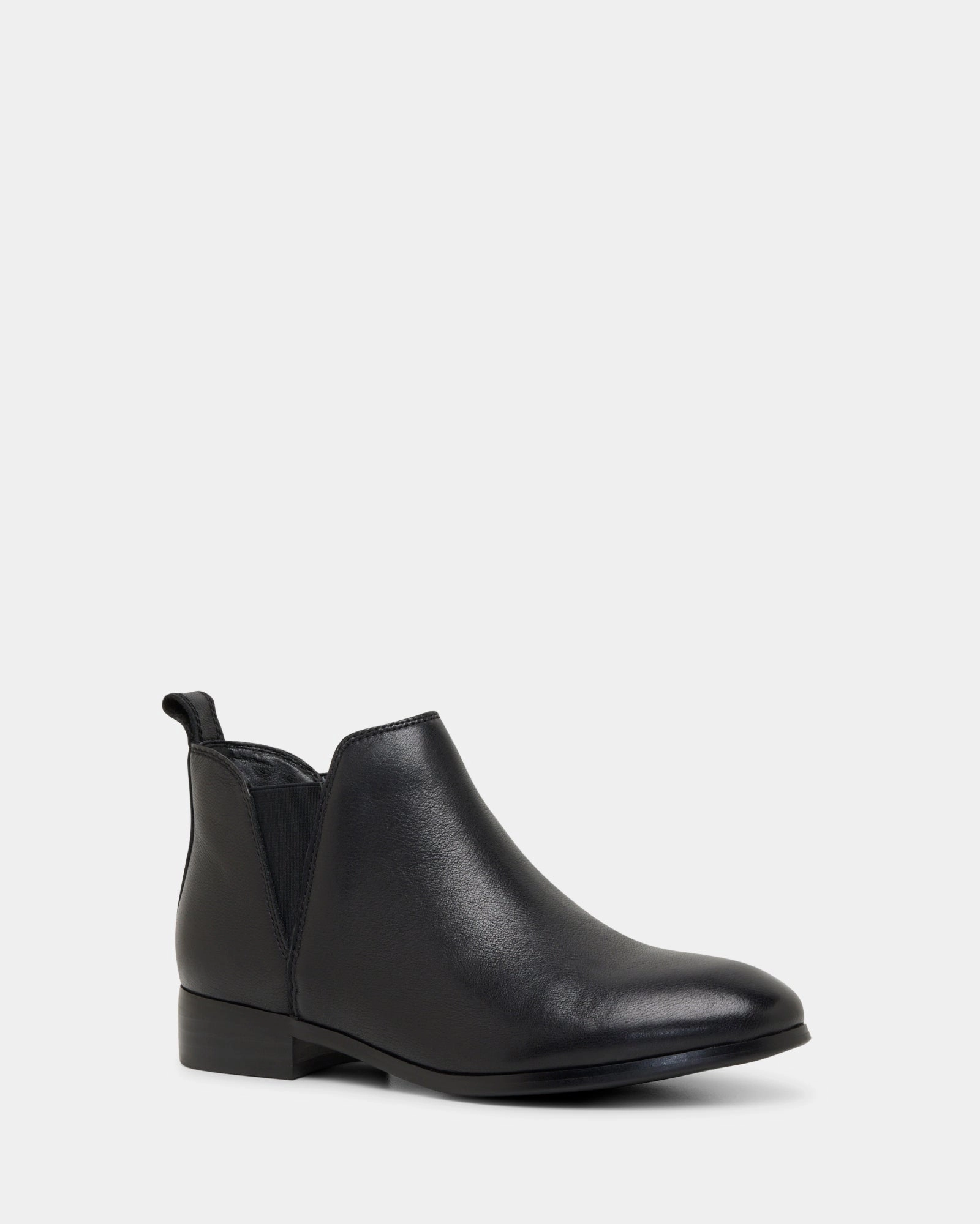 Larena Black Smooth