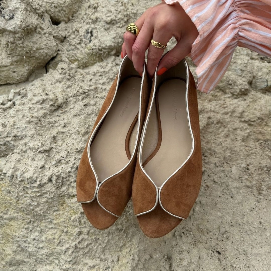 LIKE A MELODY - SUEDE - COGNAC