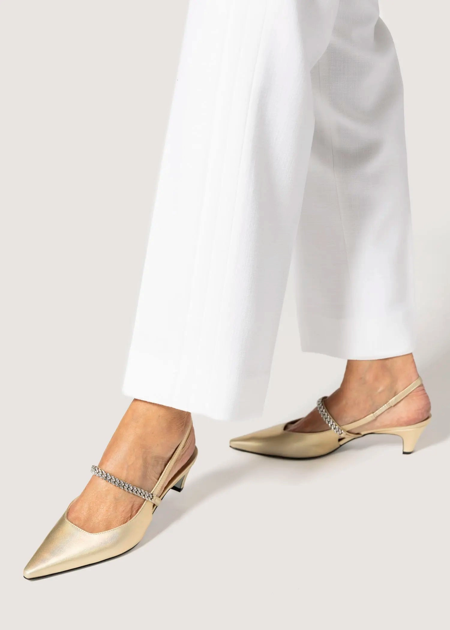 Mallory Slingback Pump