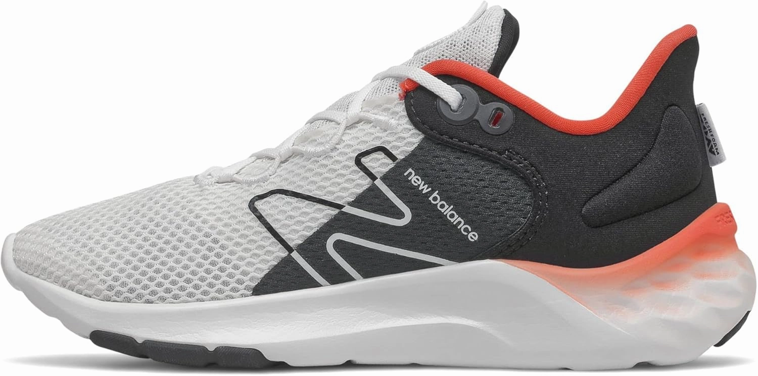 New Balance Men's Fresh Foam Roav V2 Running Shoe