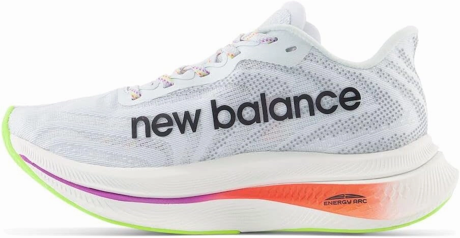 New Balance Women's FuelCell Supercomp Trainer V2 Running Shoe