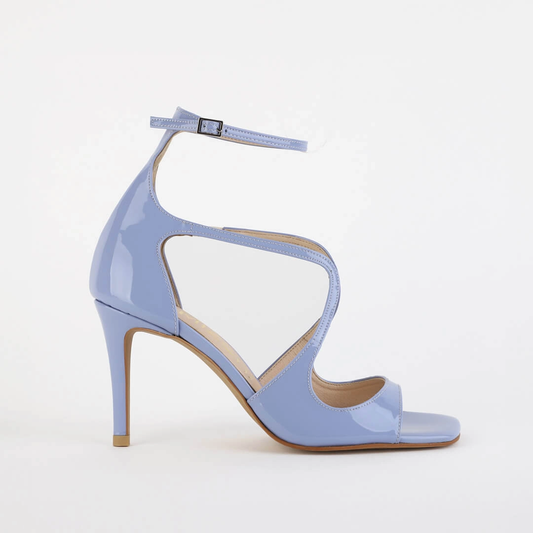 NEW CONFESSION - strappy sandals
