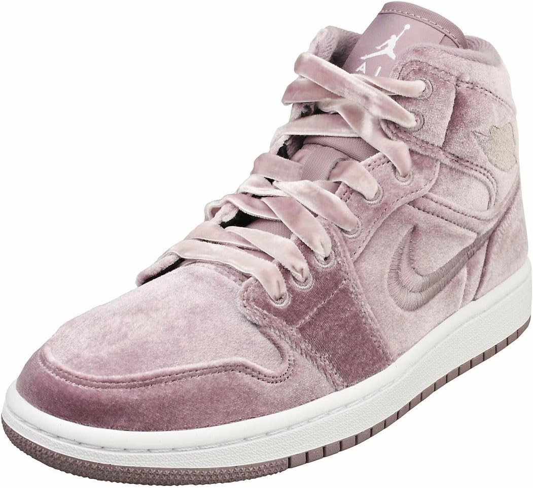Nike AIR Jordan 1 MID SE Womens Fashion Trainers in Purple - 11.5 US