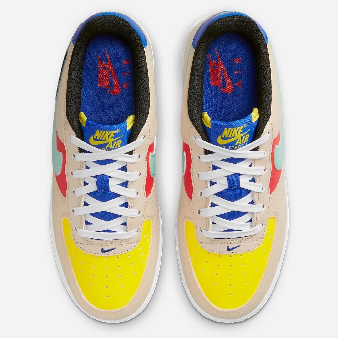 Nike Boy's Air Force 1 LV8 2 (Big Kid)