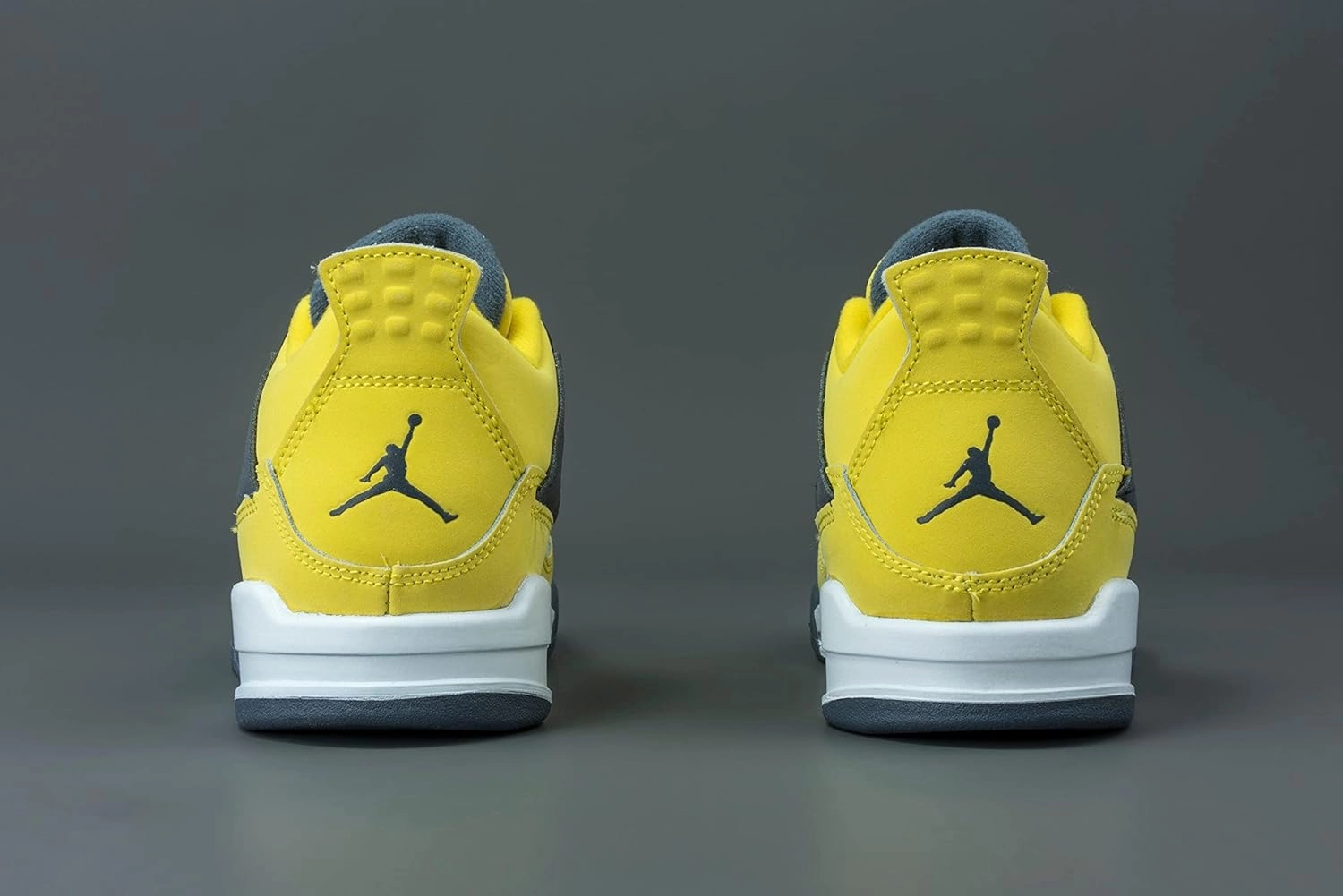 Nike Boy's Air Jordan 4 Retro Shoes